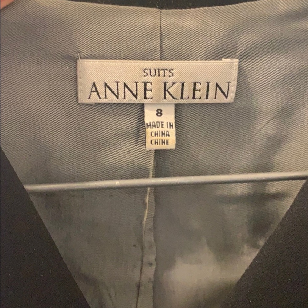 Anne Klein suit - Picture 3 of 8